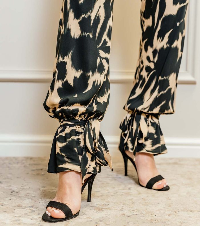 Nyasia Twinset without Sleeves in Abstract Animal Print - Image 5